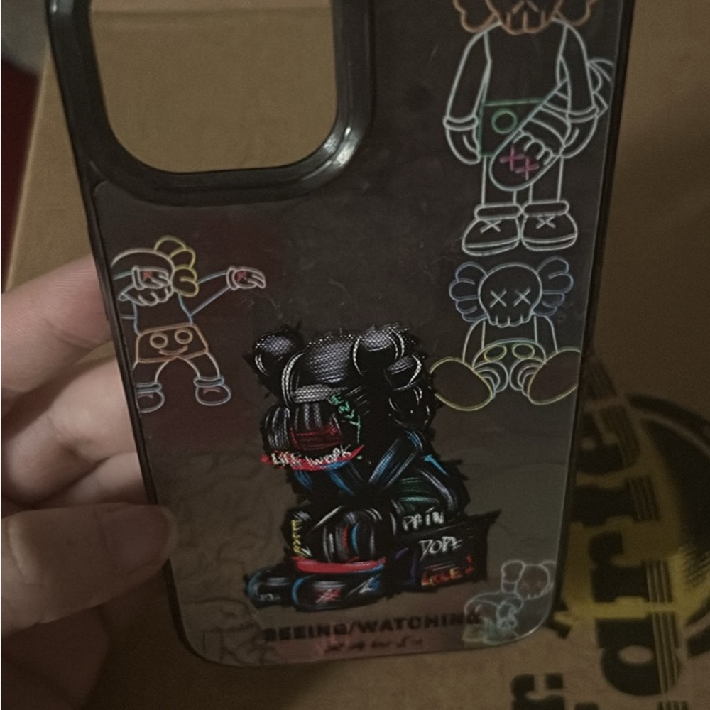 Designer iPhone Case - Picture 2 of 3